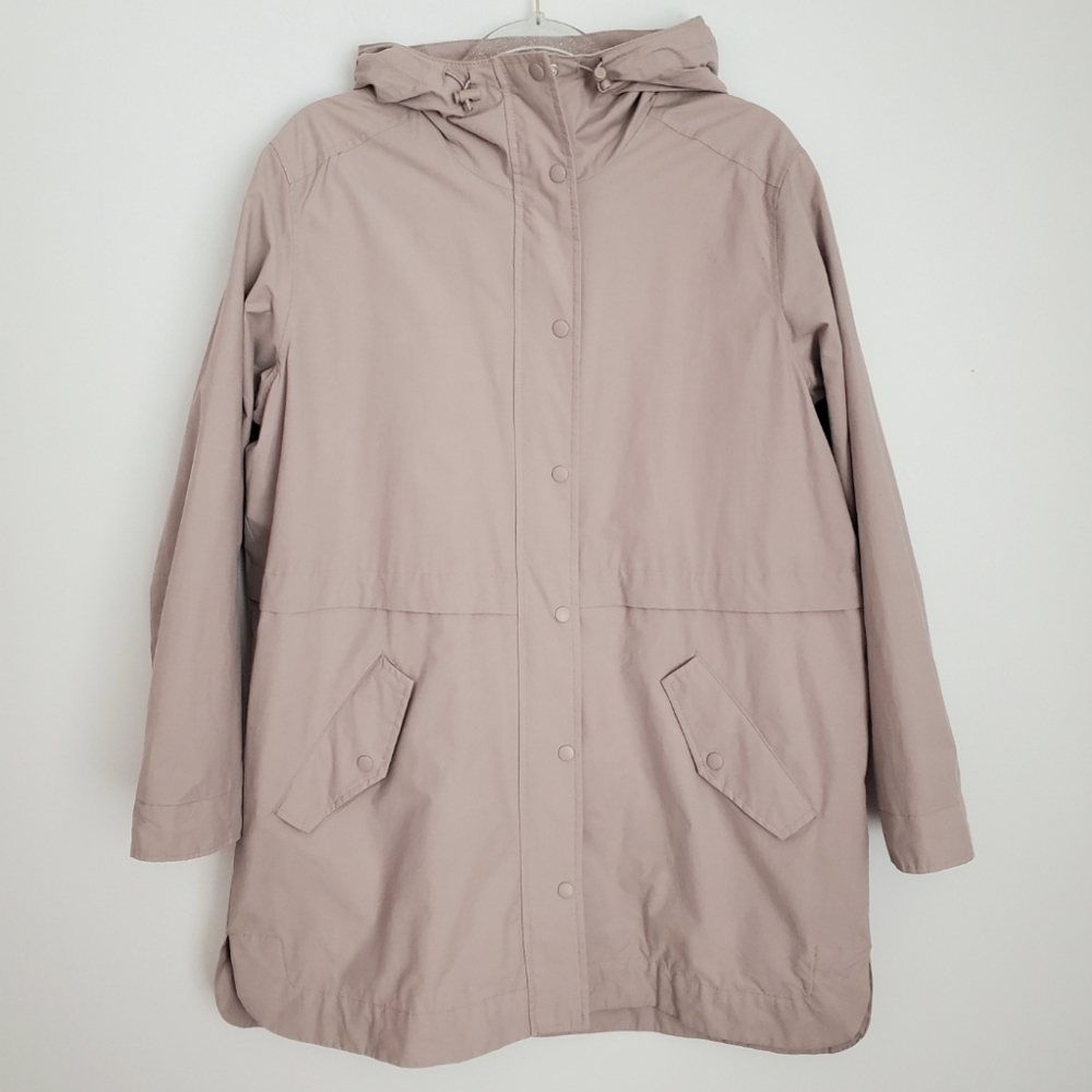 Water Resistant Jacket Size Large - Picture 1 of 8